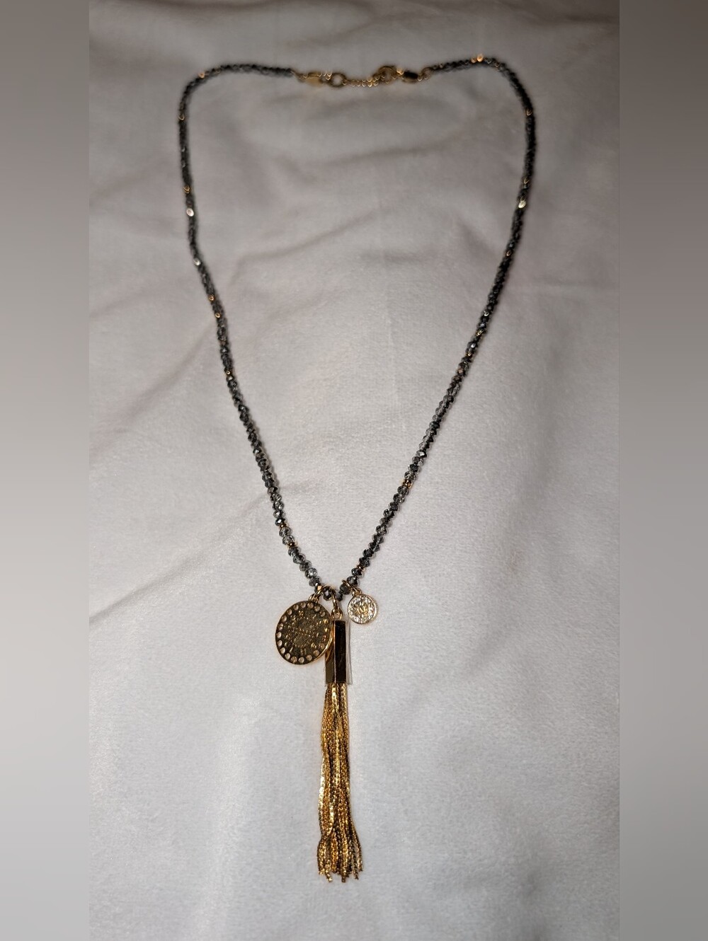 Henri Bendel Tassel Pendant Beaded Necklace NWOT Gray Gold